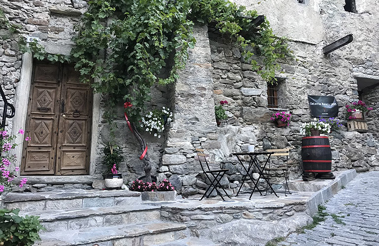 Ou Crierel - Tour d'Hereraz